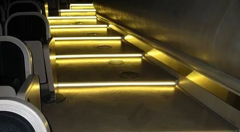 Лестница со светодиодной подсветкой в театре